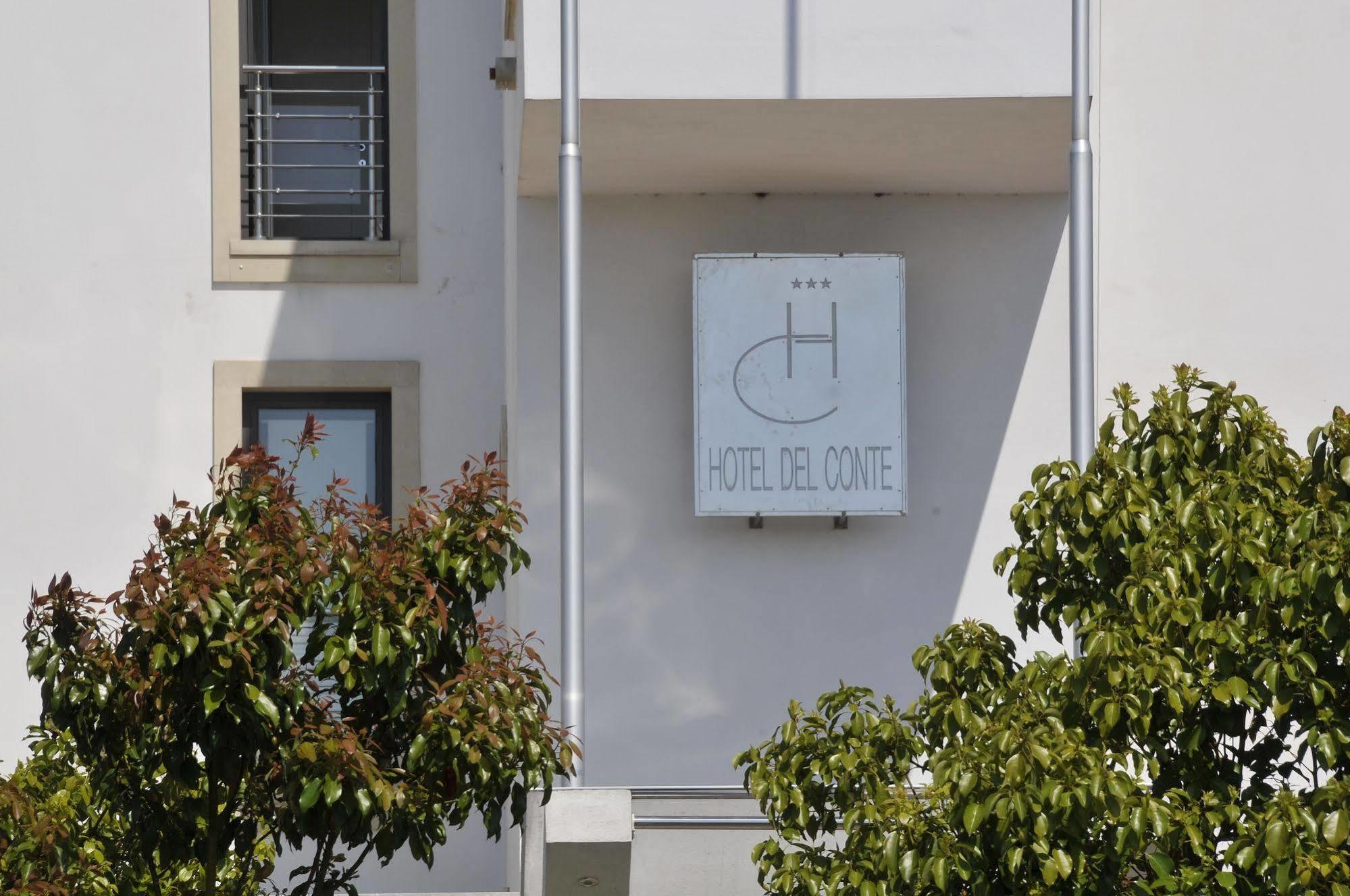 Hotel Del Conte Fondi Exterior photo